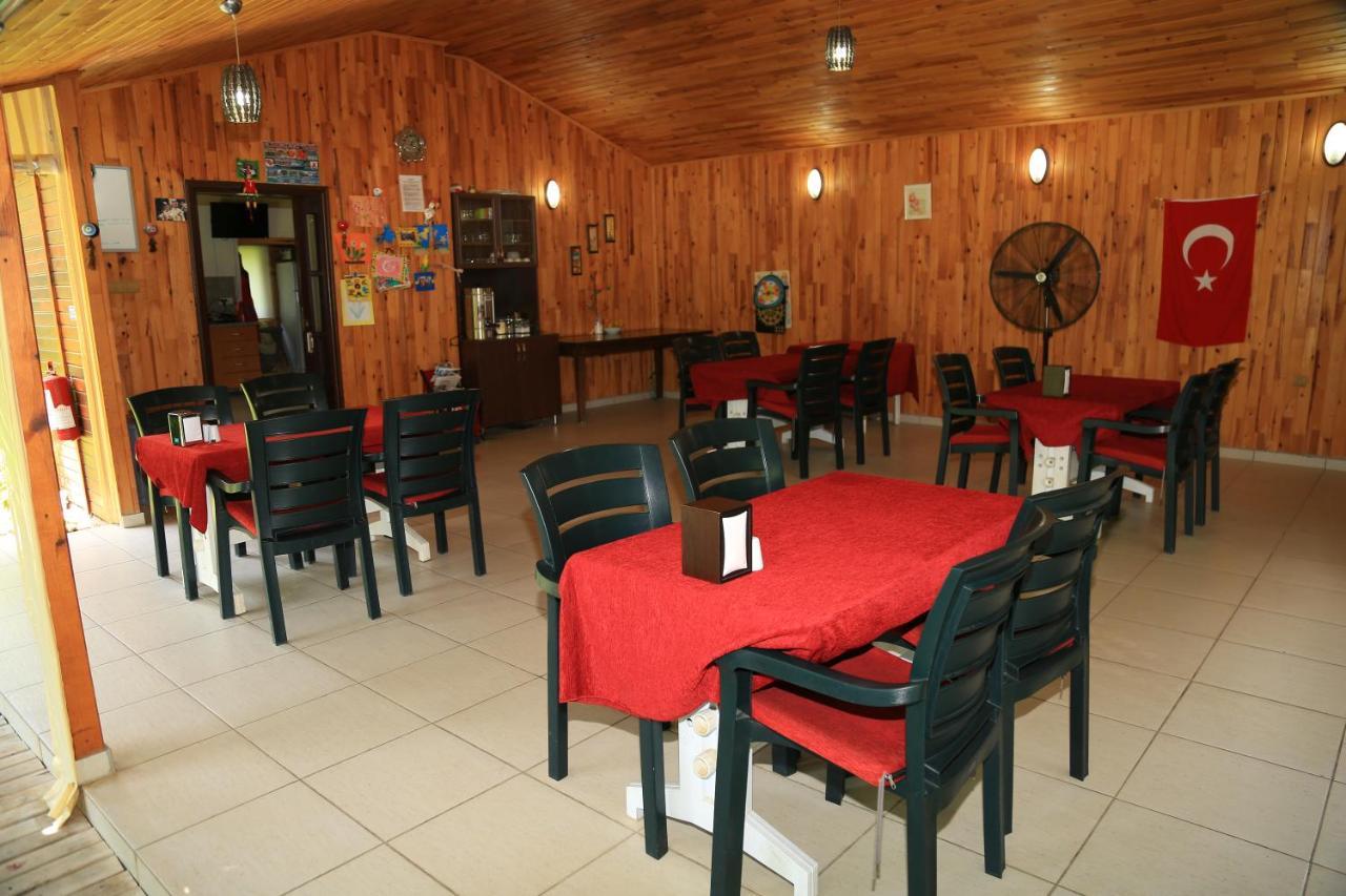Tunays Pansiyon Bed and Breakfast Çıralı Exterior foto