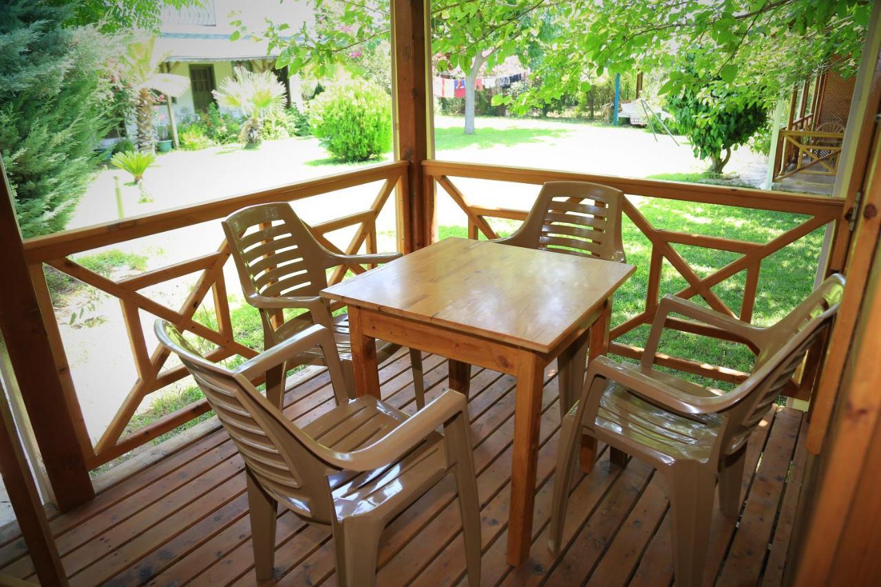 Tunays Pansiyon Bed and Breakfast Çıralı Habitación foto